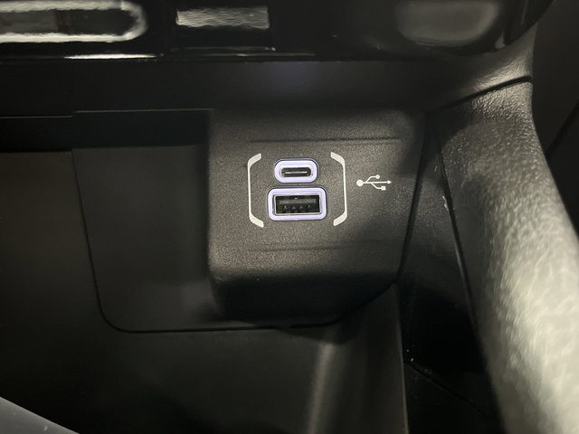 New 2026 Jeep Compass Trailhawk w/ Sun, Sound & Navigation Group AWD/4WD image 25