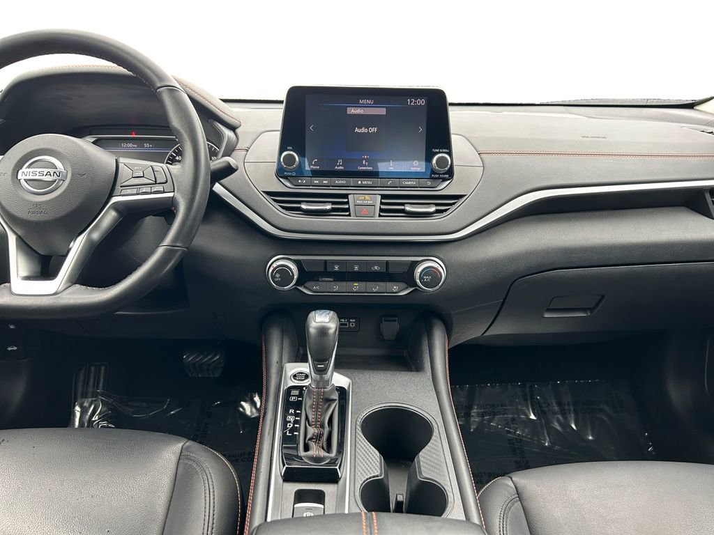 Used 2022 Nissan Altima 2.5 SR image 12