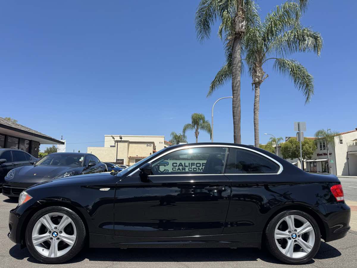 Used 2013 BMW 128i Coupe image 2