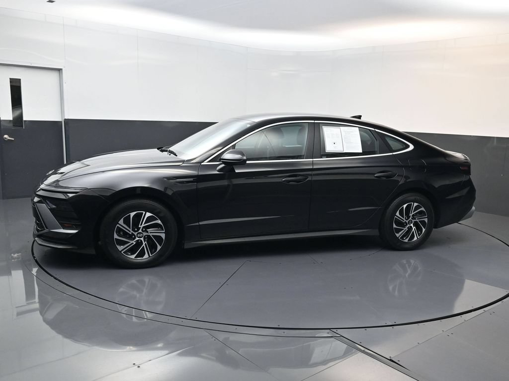 Certified 2026 Hyundai Sonata Blue FWD image 7