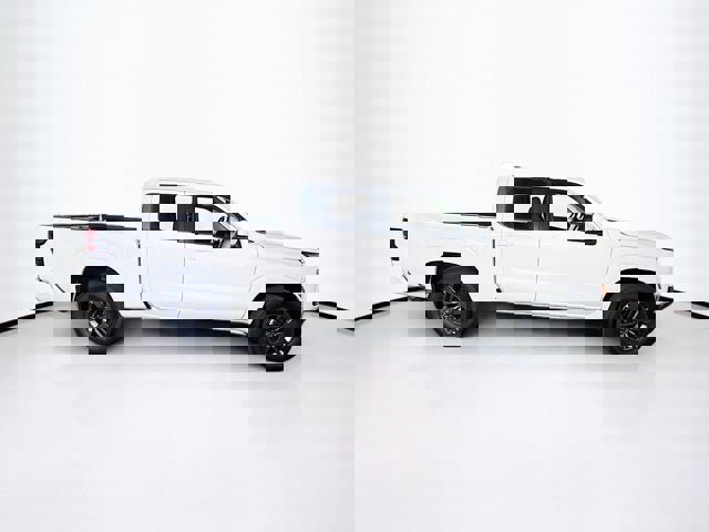 New 2026 Nissan Frontier SV w/ Tow Package image 4