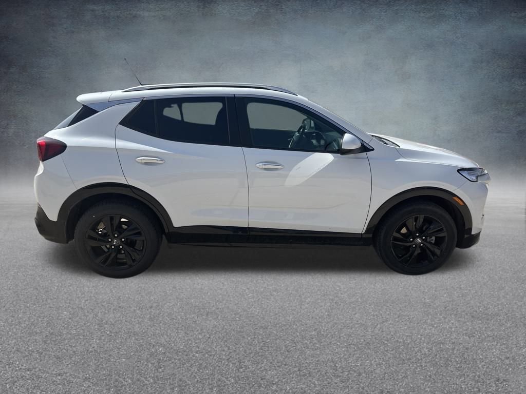 Used 2024 Buick Encore GX Sport Touring image 6