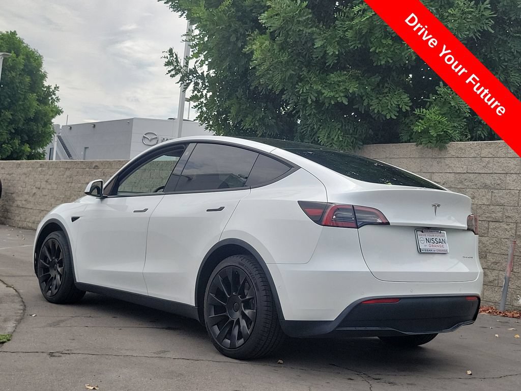 Used 2021 Tesla Model Y Long Range AWD/4WD image 2