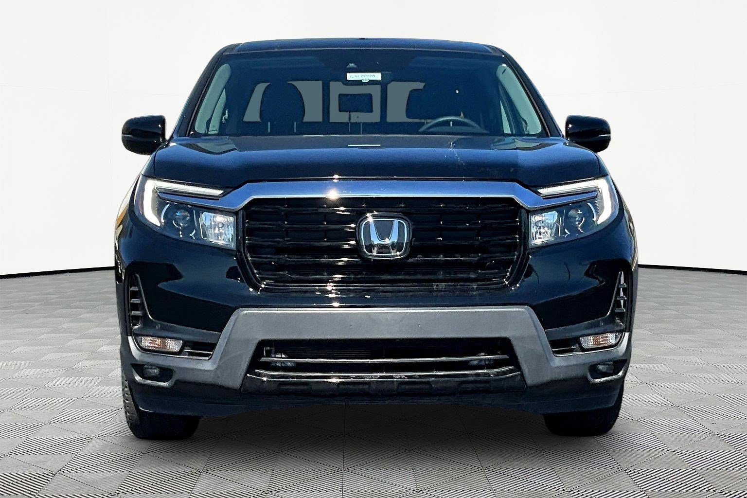 Used 2023 Honda Ridgeline RTL-E image 2