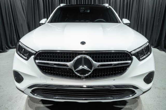 Certified 2026 Mercedes-Benz GLC 300 4MATIC image 2