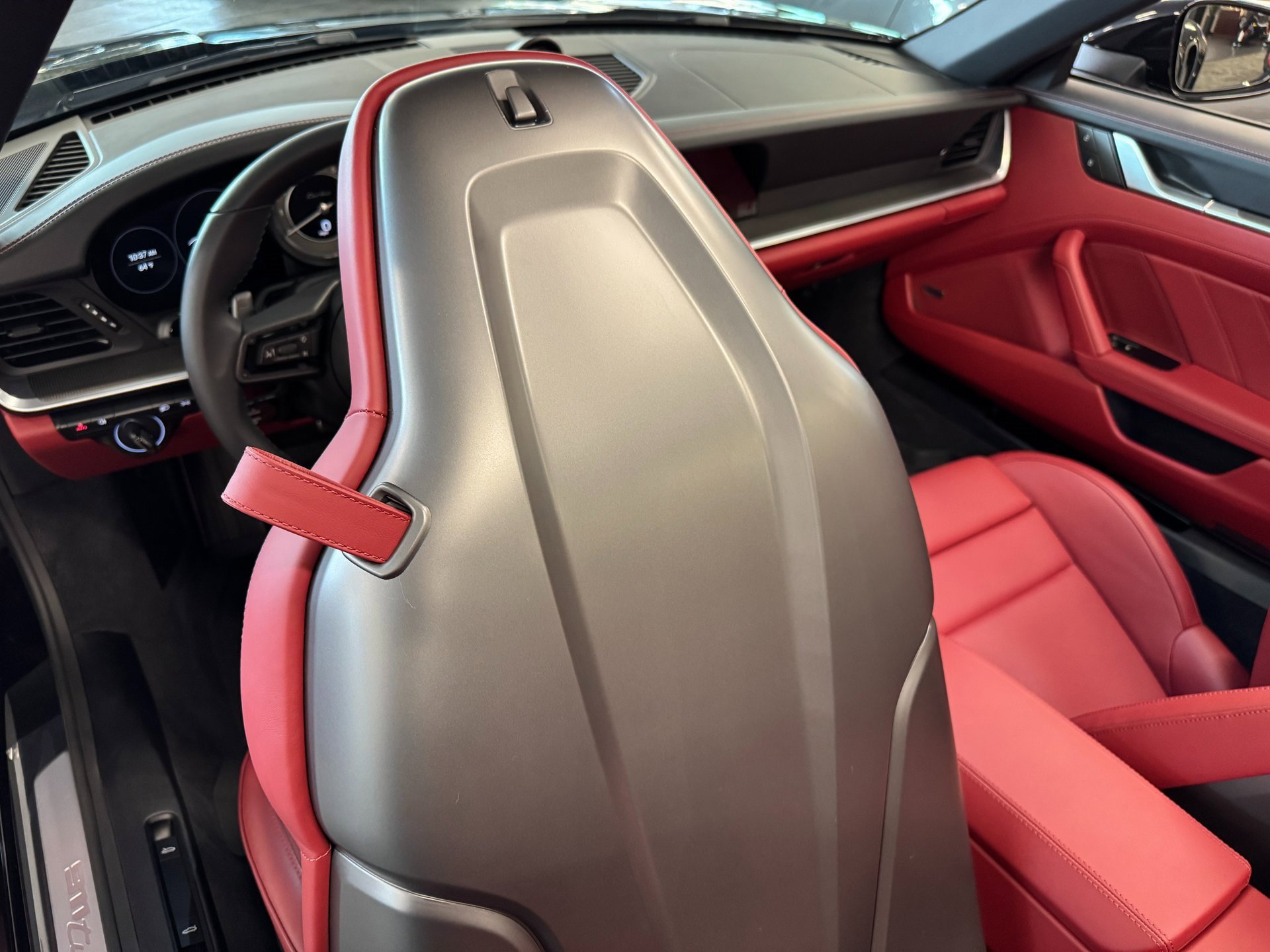 Used 2024 Porsche 911 Turbo image 45