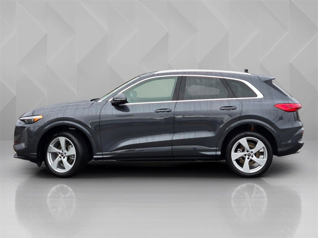 New 2025 Audi Q5 Premium Plus image 3