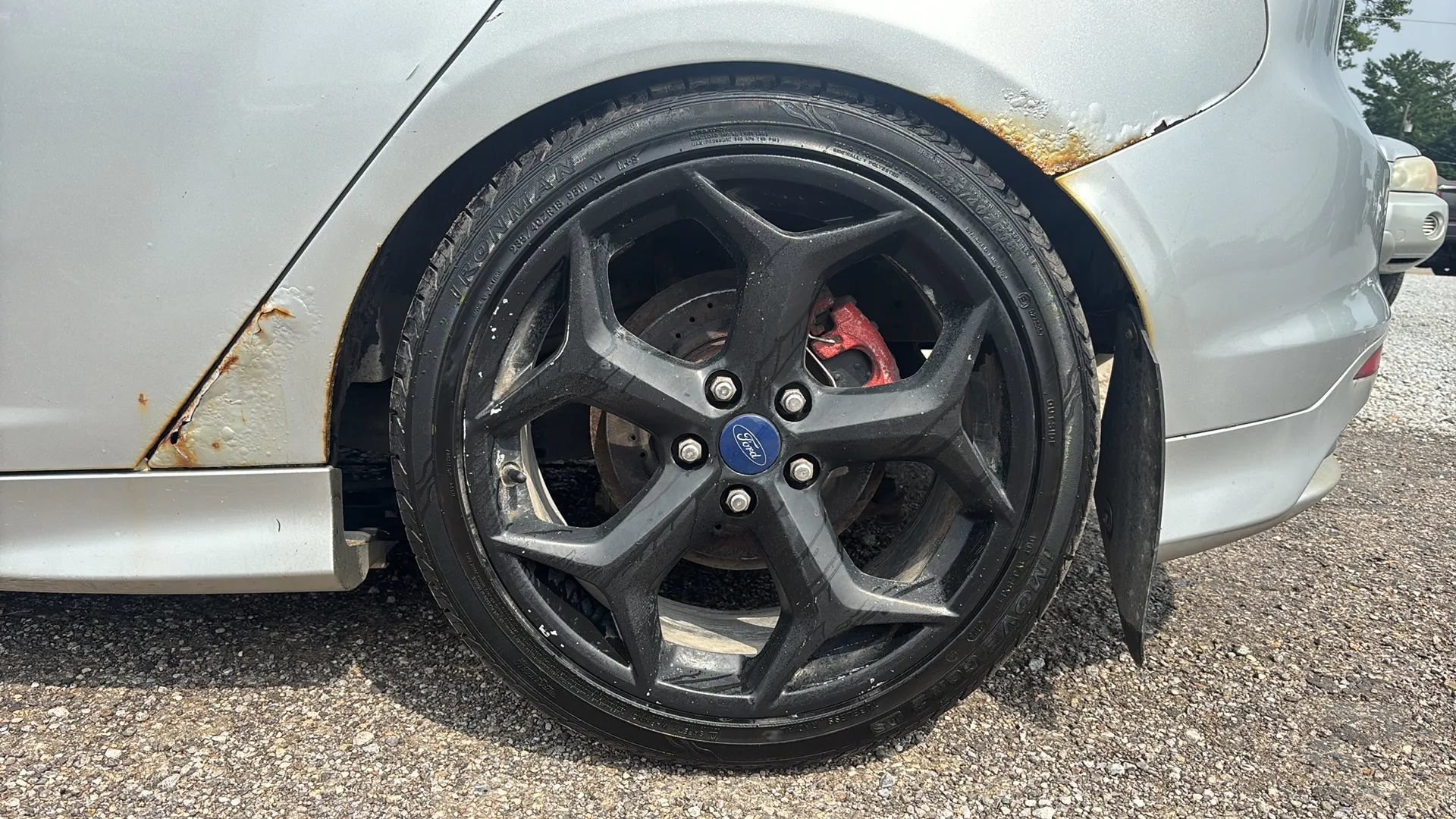 Used 2014 Ford Focus ST w/ Equipment Group 202A FWD image 2
