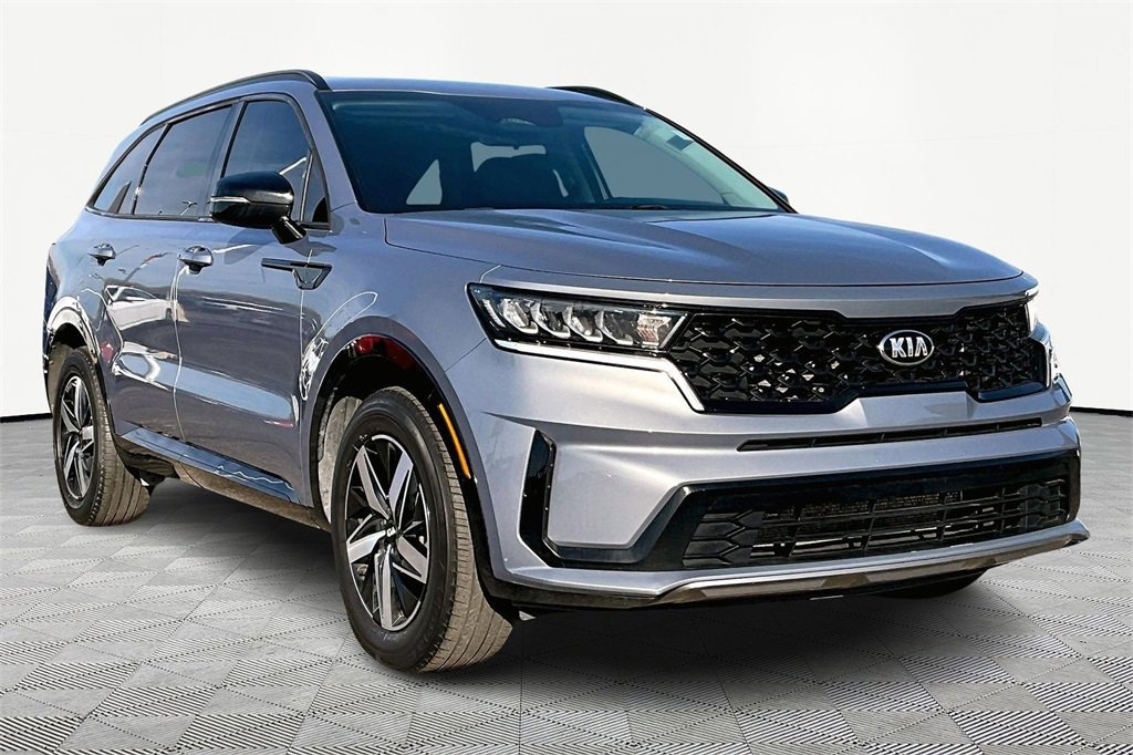 Used 2021 Kia Sorento S image 12