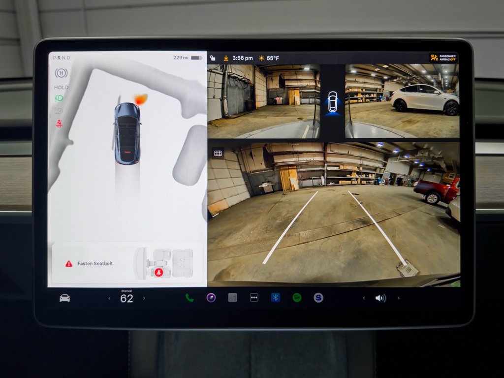 Used 2025 Tesla Model Y Long Range image 13