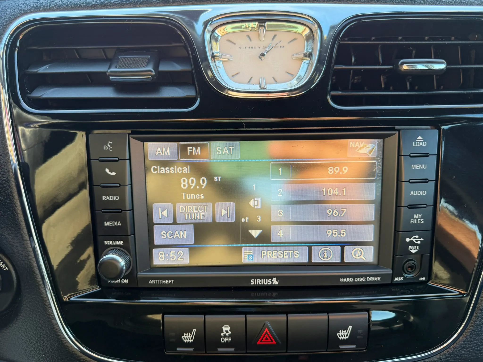 Used 2014 Chrysler 200 Limited w/ Sun/Sound Group image 21