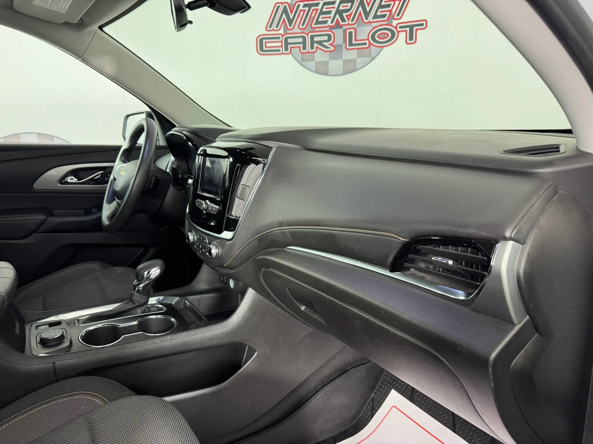 Used 2021 Chevrolet Traverse LS w/ LPO, Floor Liner Package FWD image 12