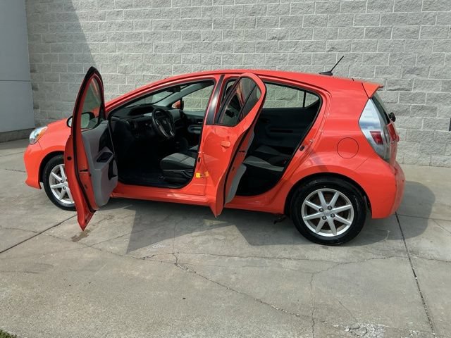 Used 2012 Toyota Prius C Three FWD image 11