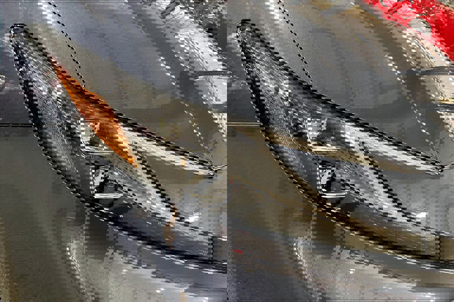 Used 2026 Toyota Camry XLE image 28