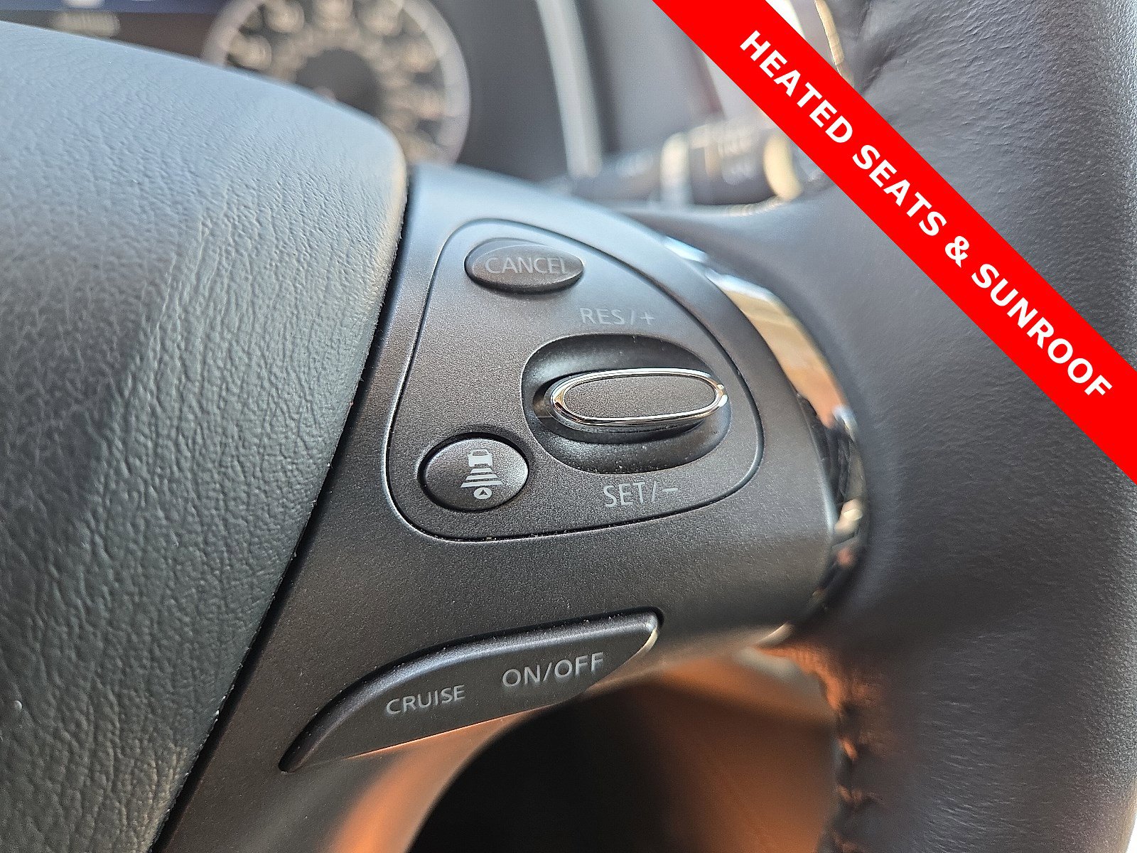 Used 2024 Nissan Murano Platinum w/ Cargo Package image 16