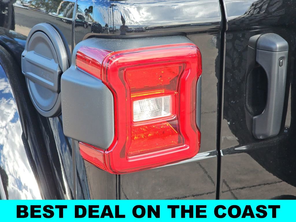 New 2026 Jeep Wrangler Unlimited Rubicon w/ Steel Bumper Group image 39