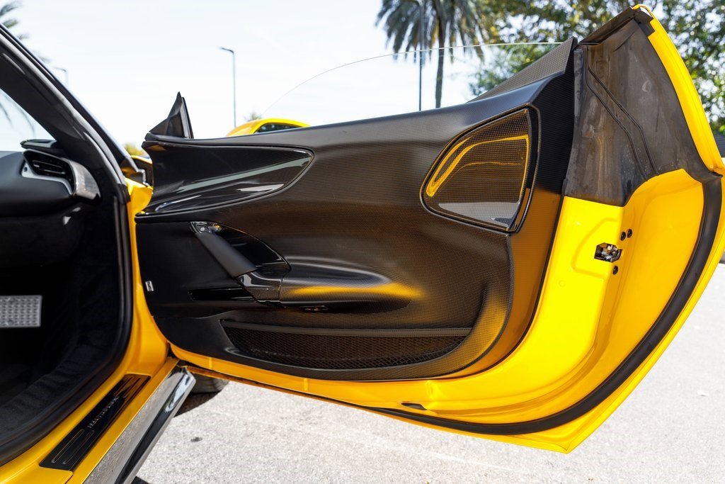 Used 2023 Ferrari SF90 Stradale image 36