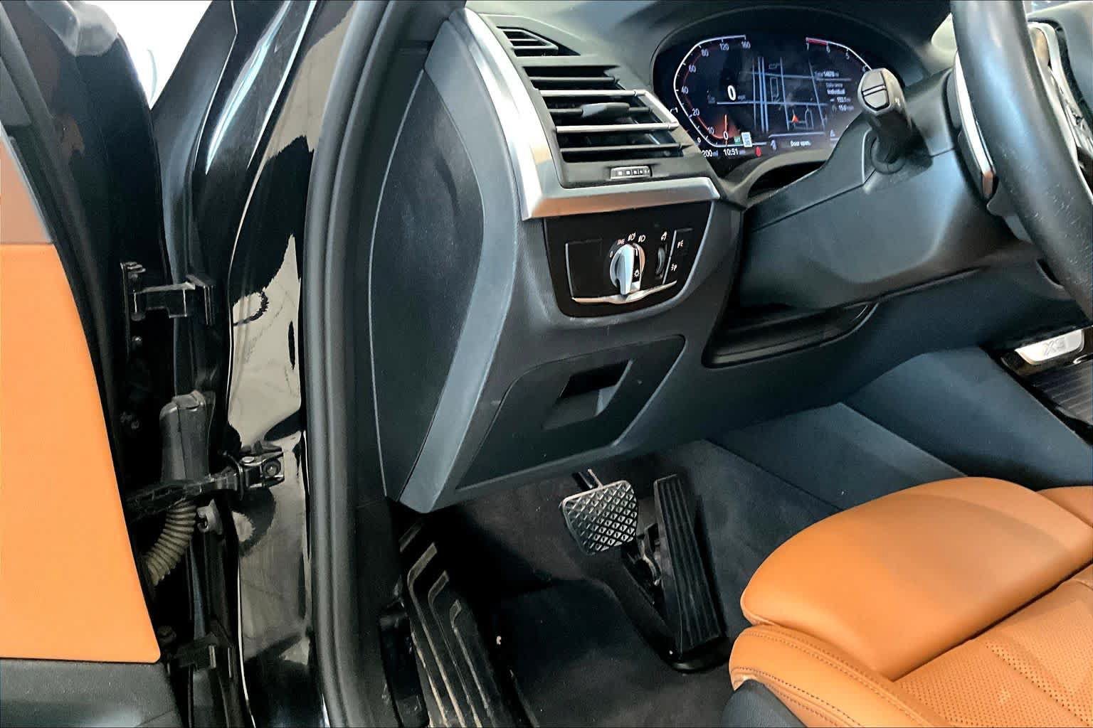 Used 2024 BMW X3 sDrive30i w/ Convenience Package w/ZPA RWD image 30