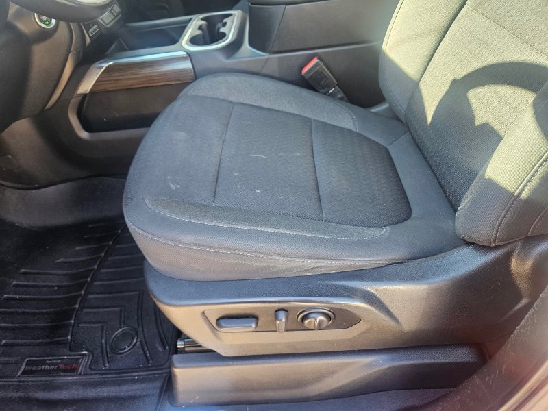 Used 2022 Chevrolet Silverado 2500 LT w/ Convenience Package image 19