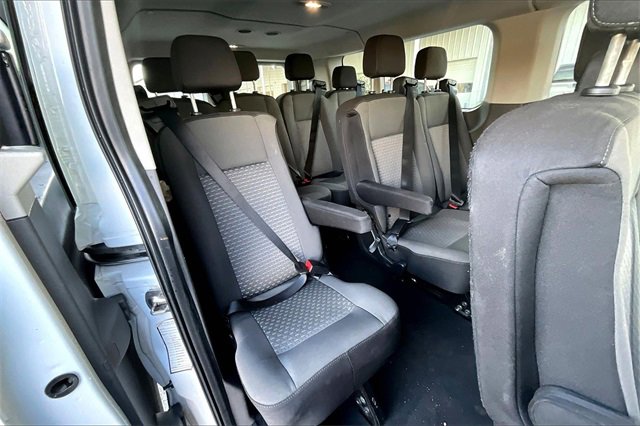 Used 2023 Ford Transit 350 XLT image 24