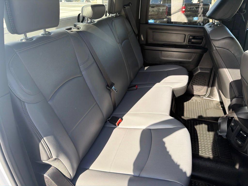Used 2025 RAM 2500 Tradesman w/ Chrome Appearance Group RWD image 14