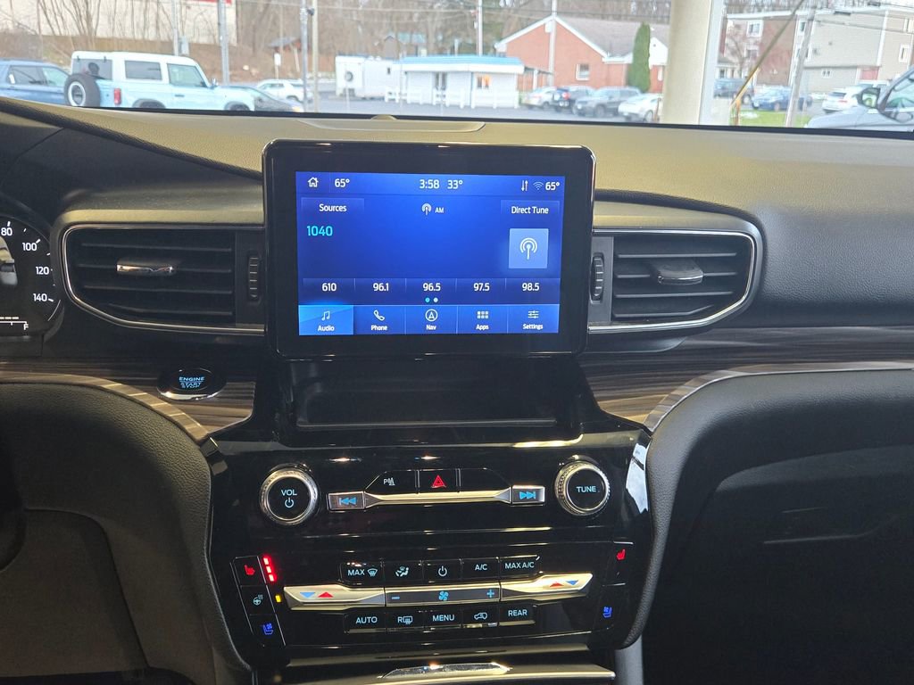 Used 2023 Ford Explorer Limited w/ Equipment Group 301A image 22