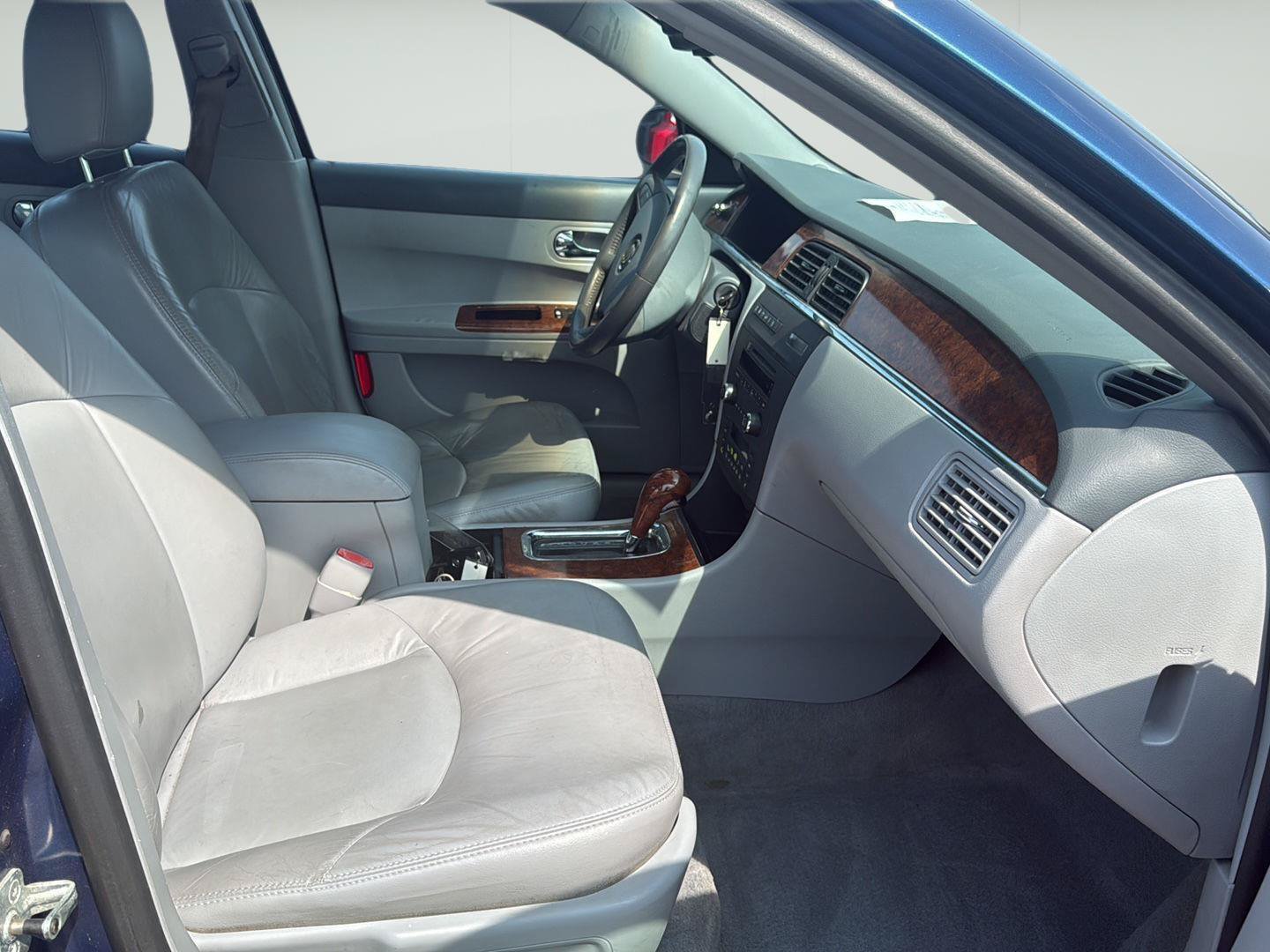 Used 2005 Buick LaCrosse CXL w/ Gold Convenience Package FWD image 15