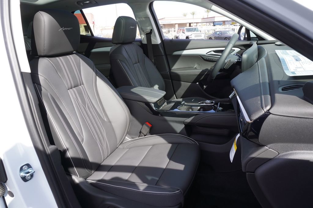 Certified 2026 Buick Envision Avenir image 12