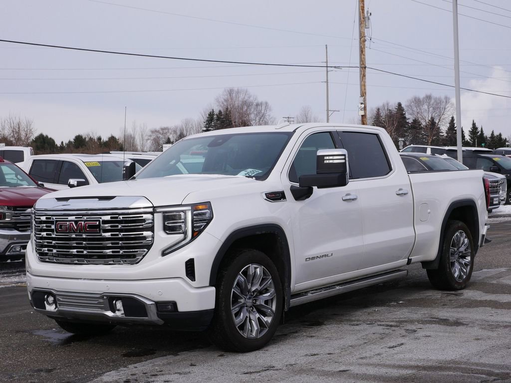 Used 2024 GMC Sierra 1500 Denali w/ Denali Reserve Package image 3