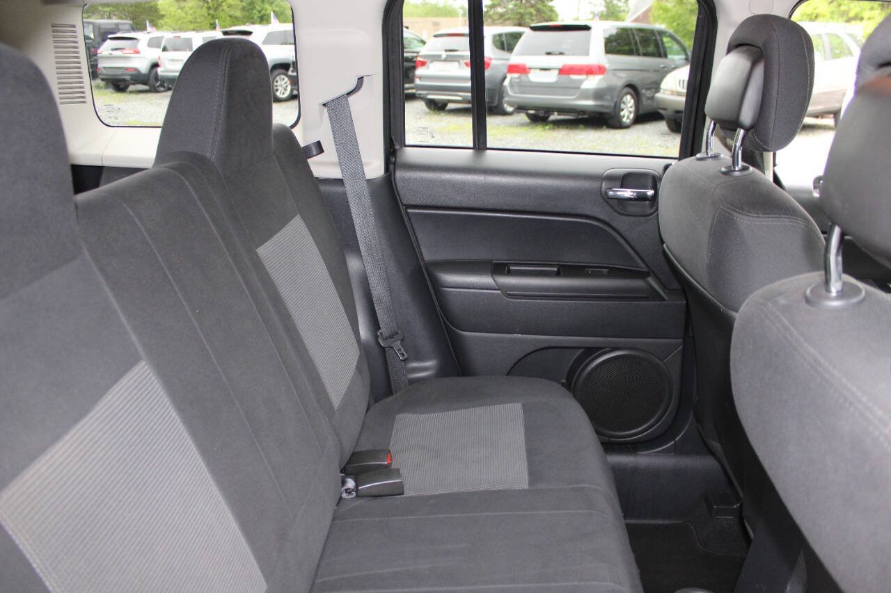 Used 2011 Jeep Patriot Sport w/ PWR Value Group AWD/4WD image 16