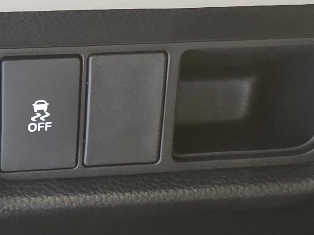 Certified 2027 Honda HR-V EX-L image 32
