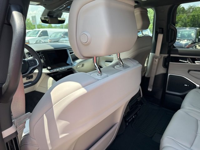 New 2025 Jeep Wagoneer Series II image 29