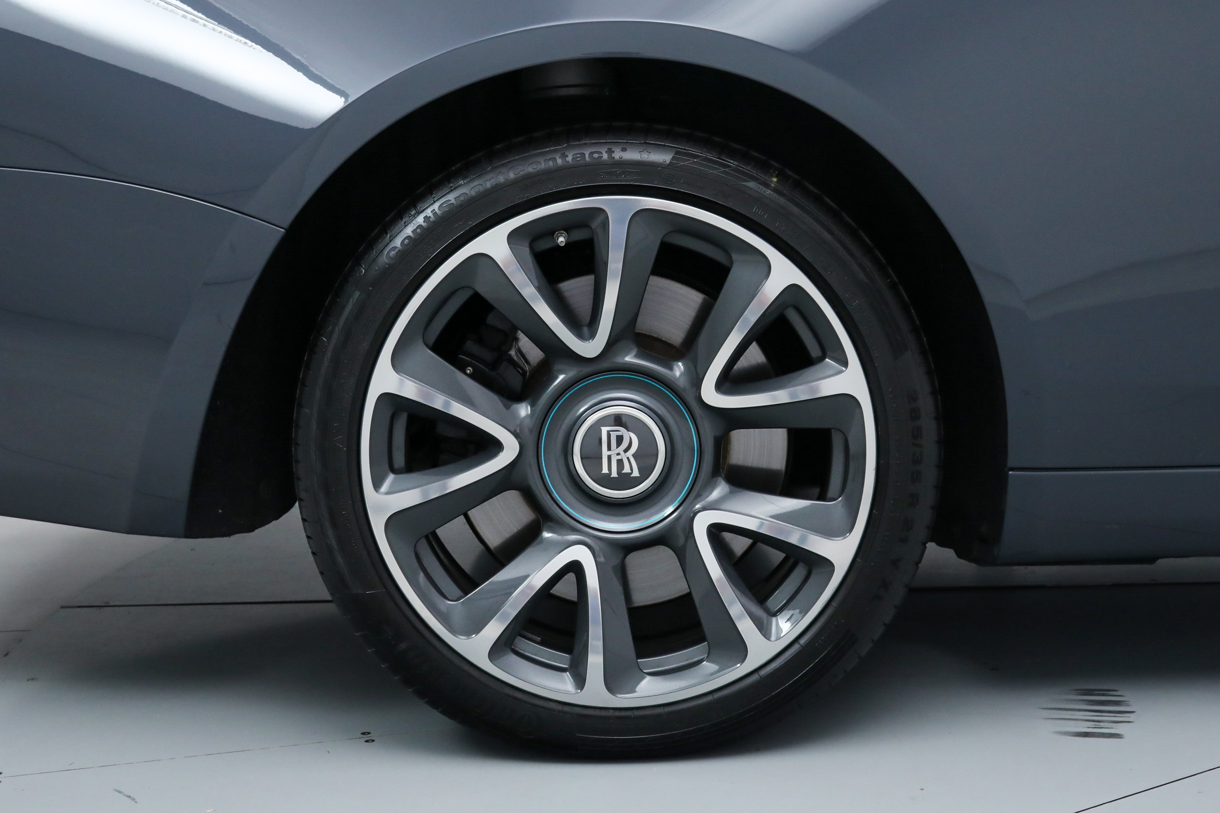 Used 2021 Rolls-Royce Wraith RWD image 38