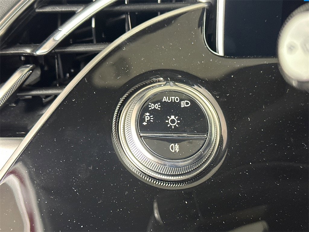 New 2026 Mercedes-Benz E 53 AMG e 4MATIC Sedan image 34