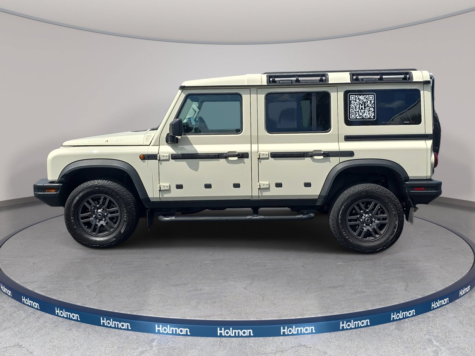 Used 2025 INEOS Grenadier Station Wagon AWD/4WD image 9