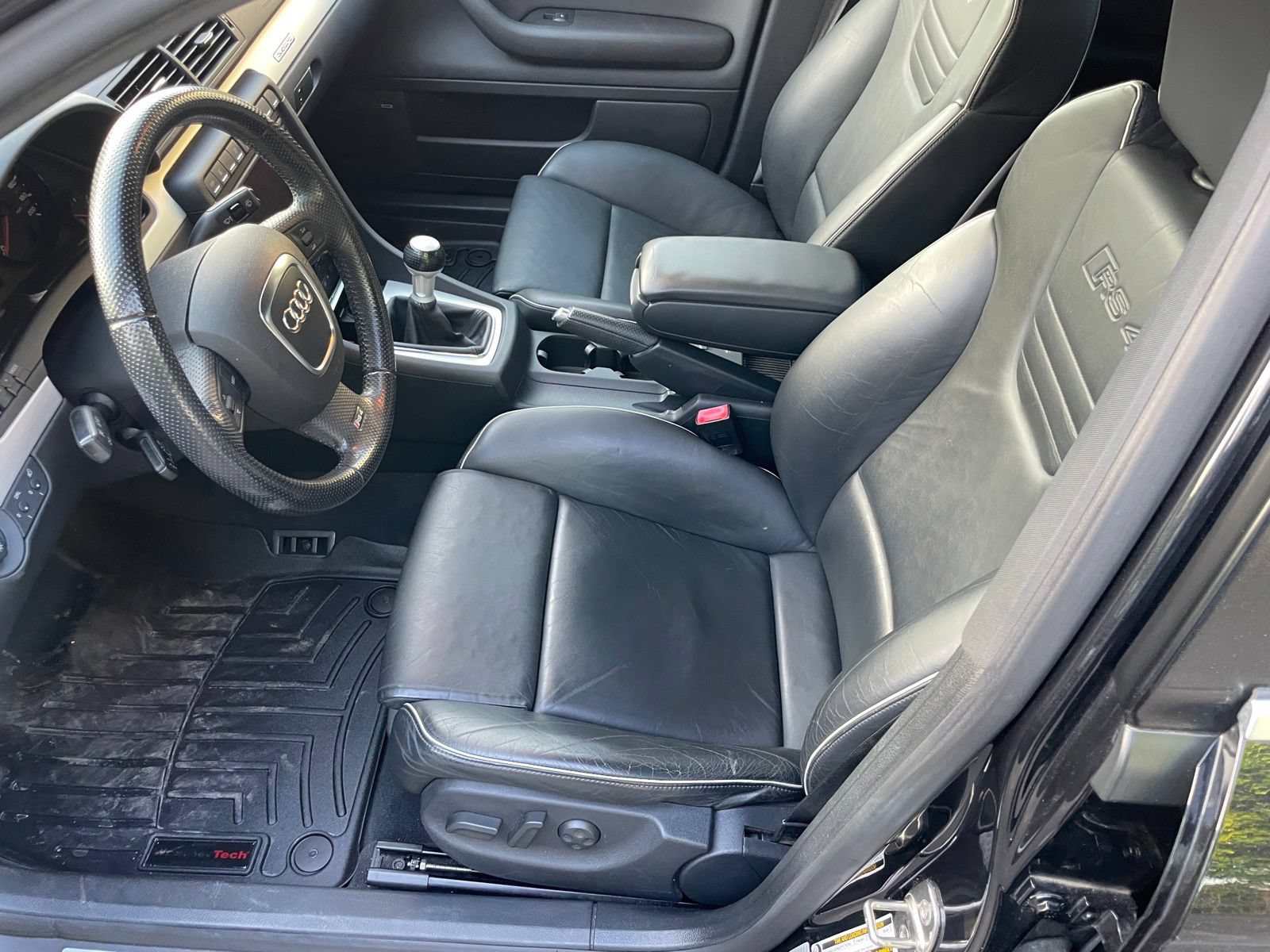 Used 2008 Audi RS 4 Sedan AWD/4WD image 25