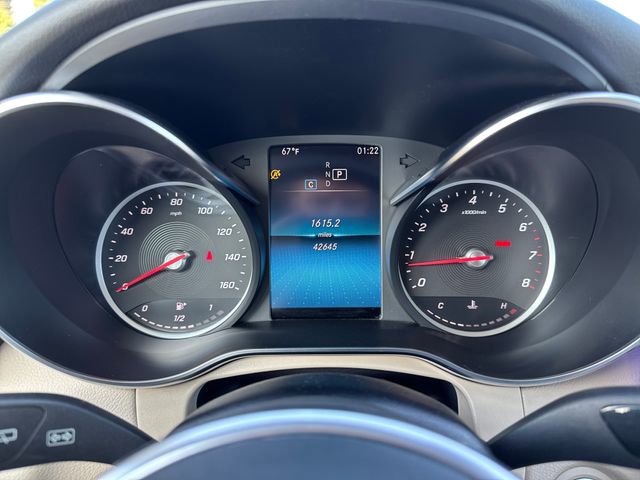 Used 2022 Mercedes-Benz GLC 300 GLC 300 image 21