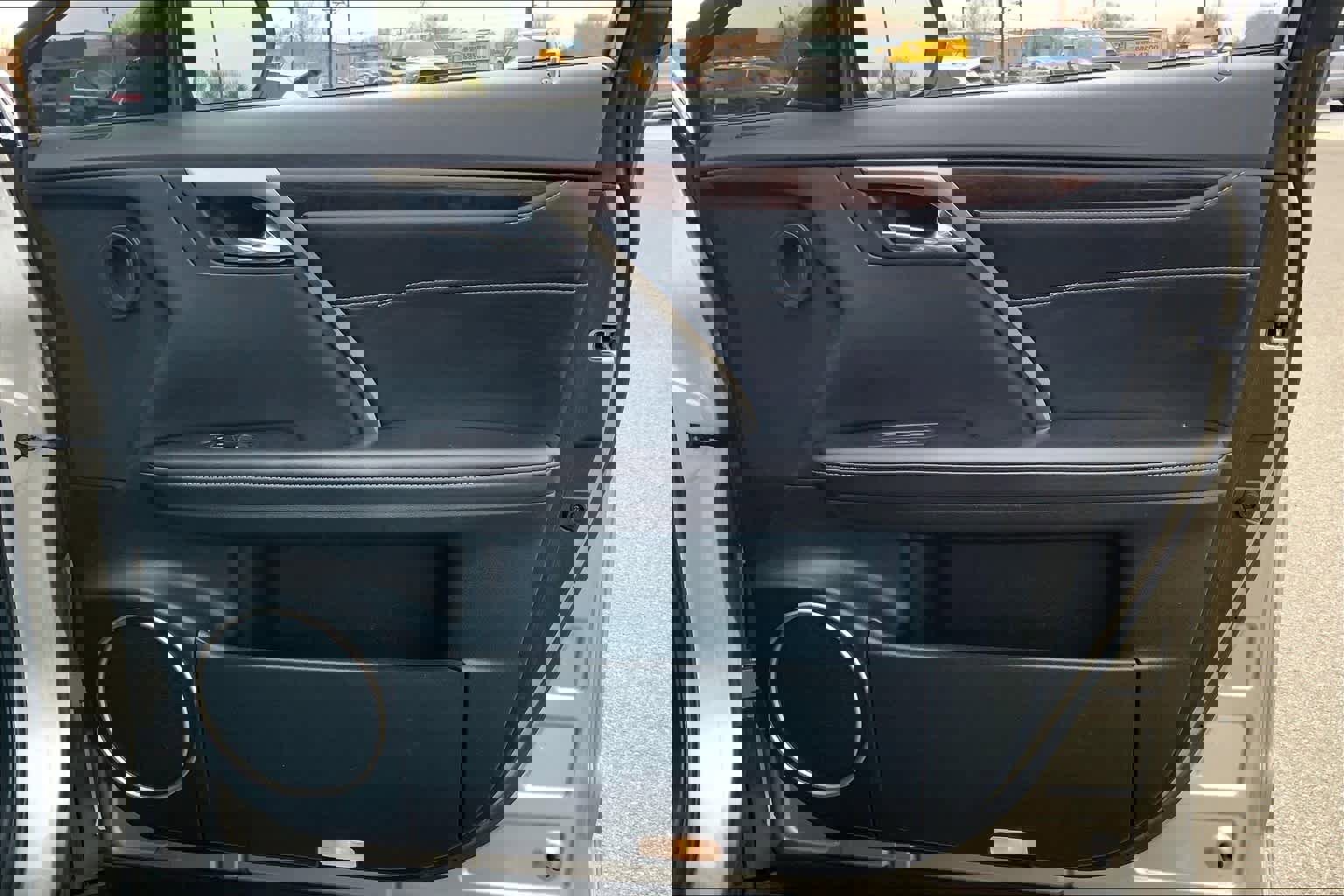 Used 2019 Lexus RX 450h AWD w/ Navigation Package image 23