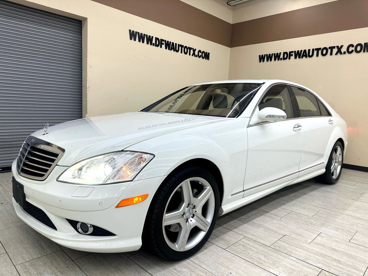 Used 2008 Mercedes-Benz S 550 w/ P3 Pkg image 2
