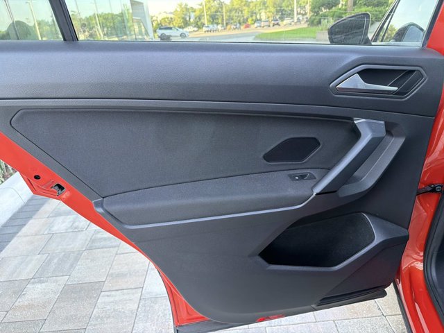 Used 2019 Volkswagen Tiguan S w/ Driver Assistance Package FWD image 13