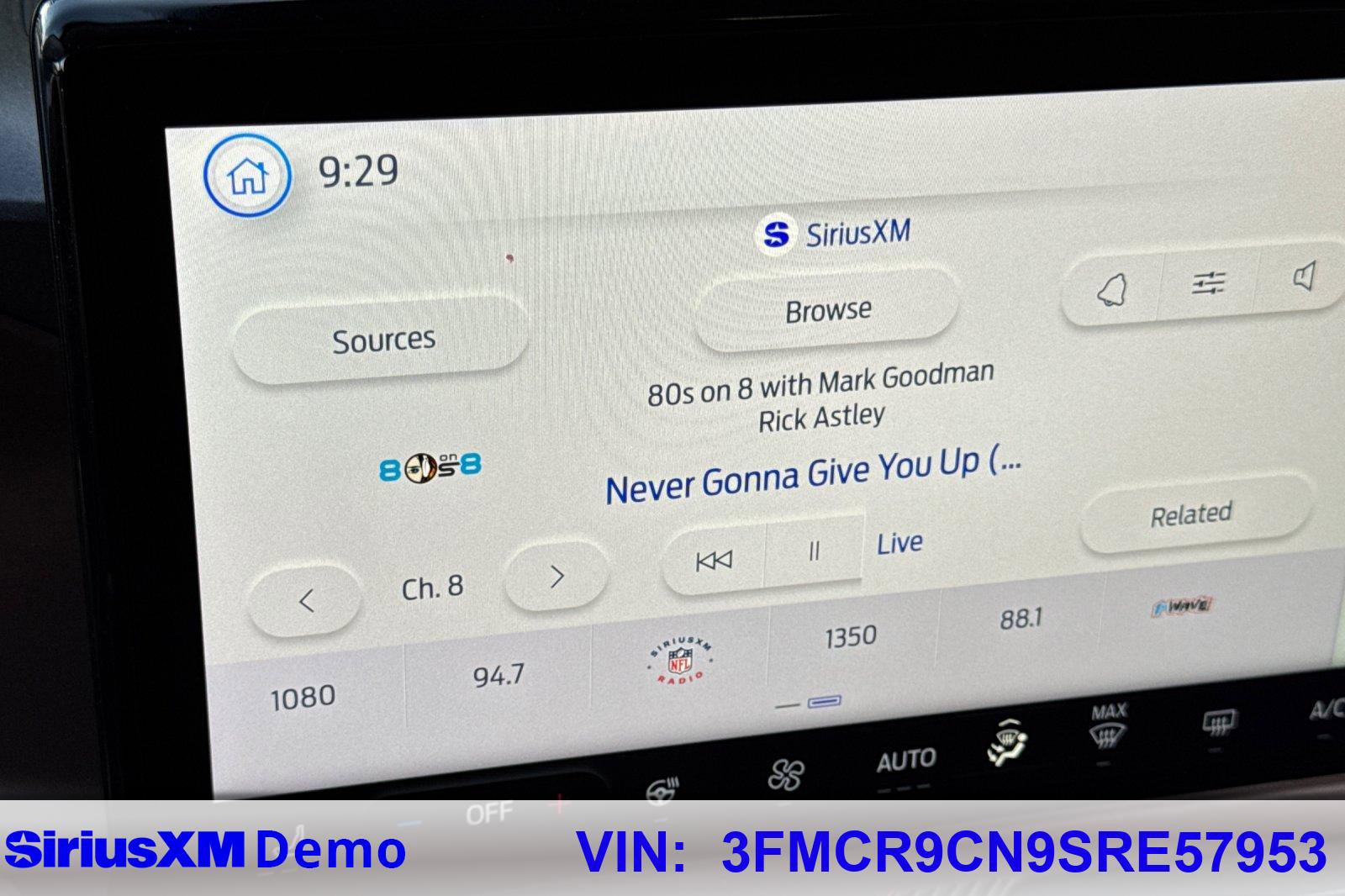 Used 2025 Ford Bronco Sport Outer Banks w/ Outer Banks Tech Package+ image 28