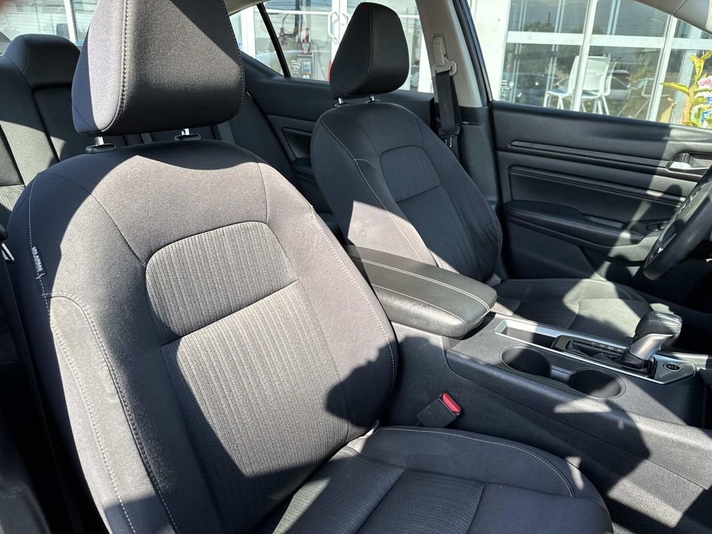 Used 2019 Nissan Altima 2.5 S image 11