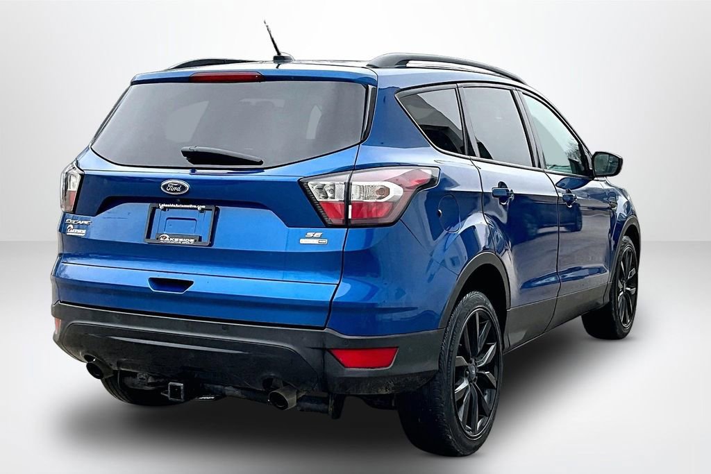 Used 2017 Ford Escape SE w/ Equipment Group 201A image 5