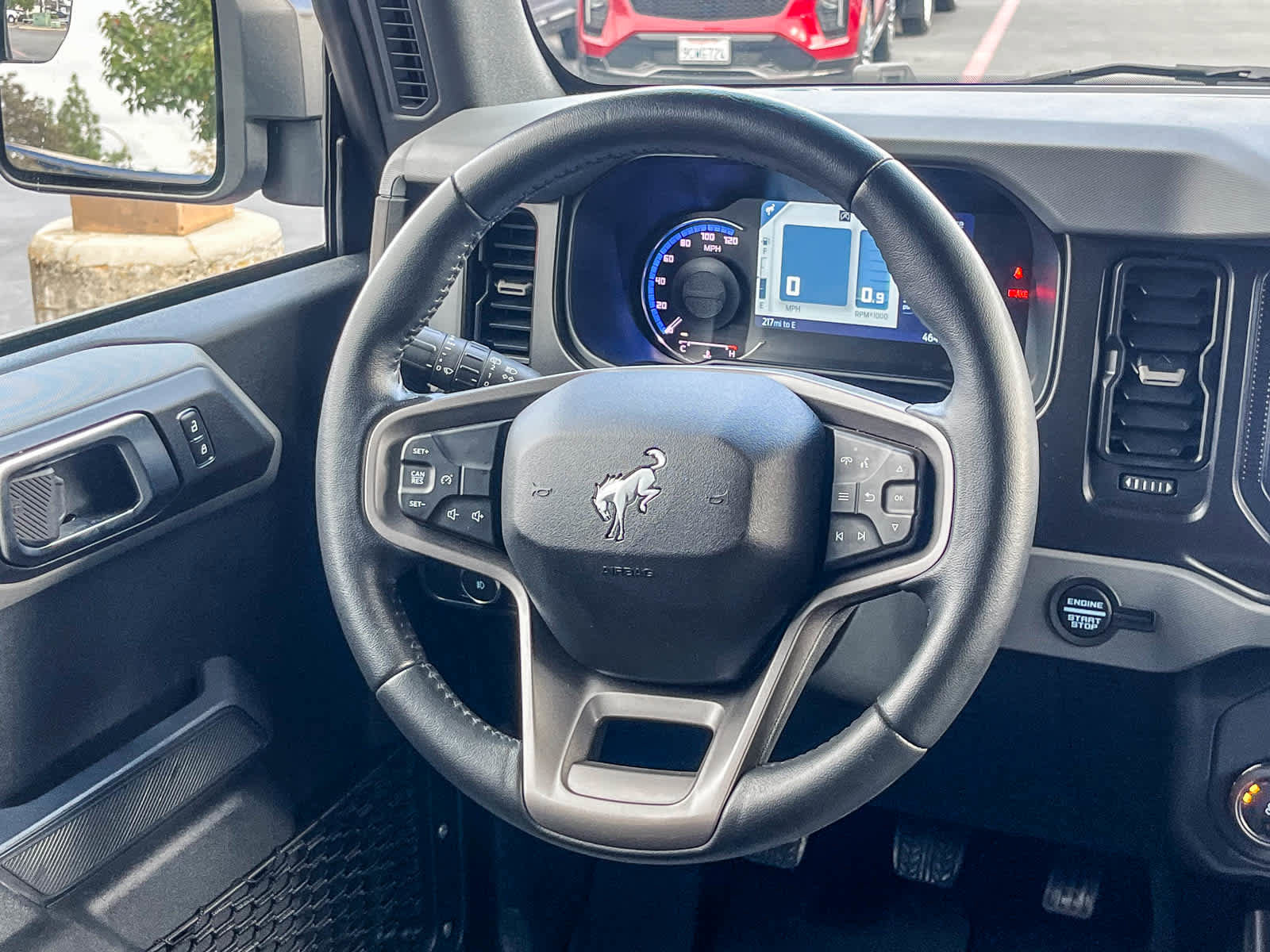 Used 2022 Ford Bronco Big Bend image 14