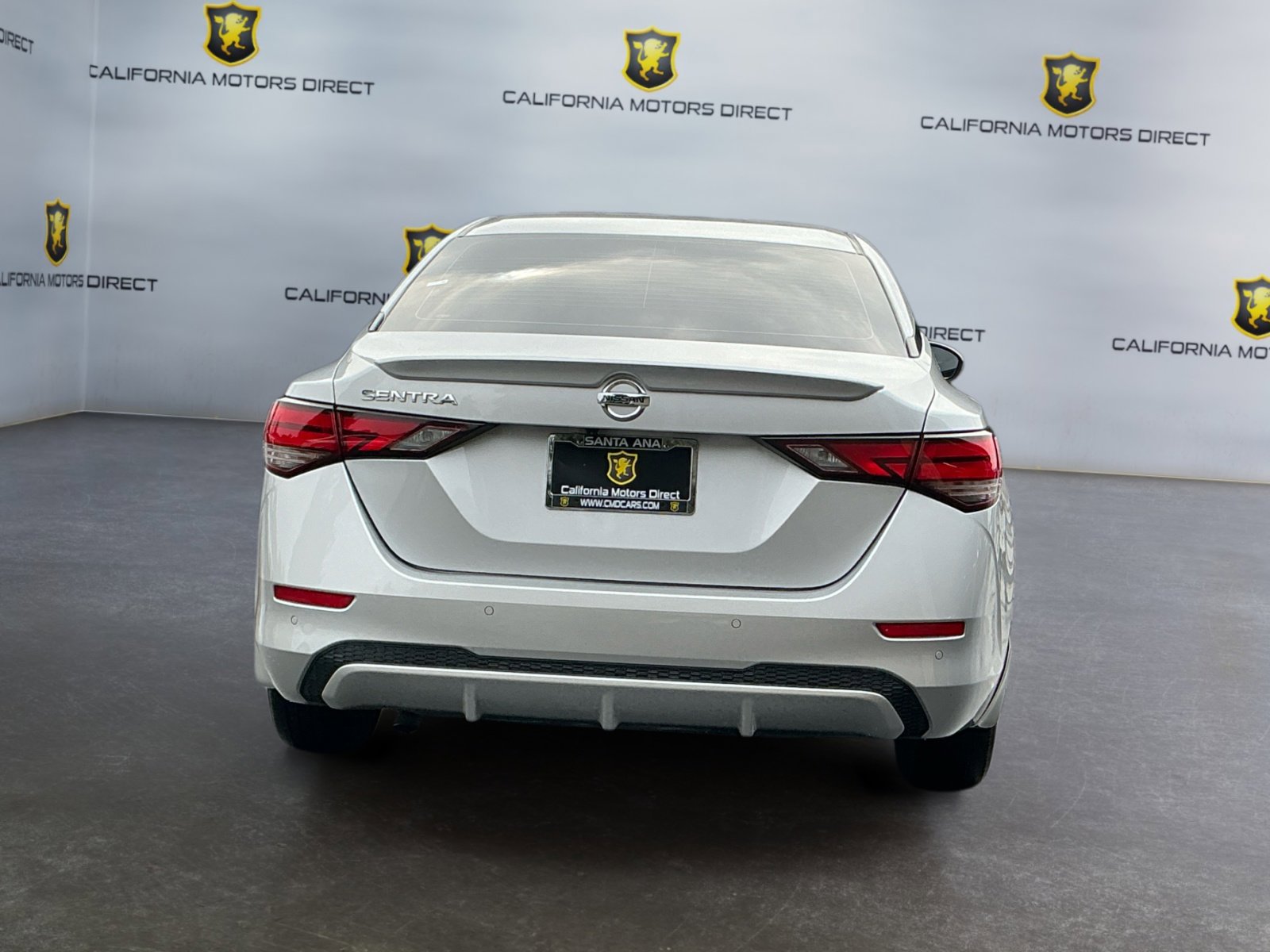 Used 2020 Nissan Sentra S image 6