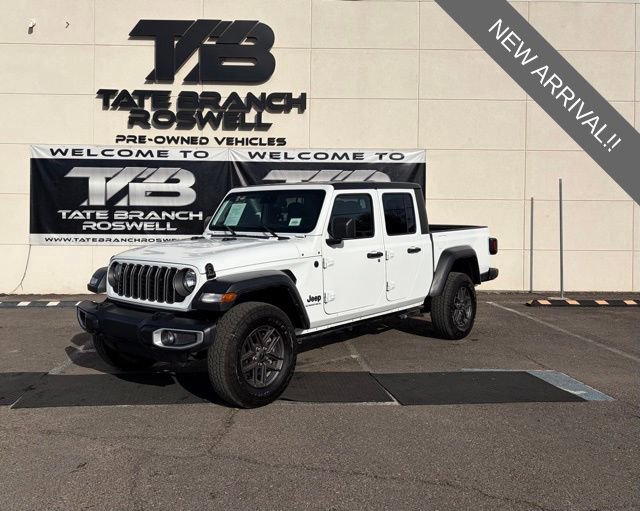 Used 2025 Jeep Gladiator Sport