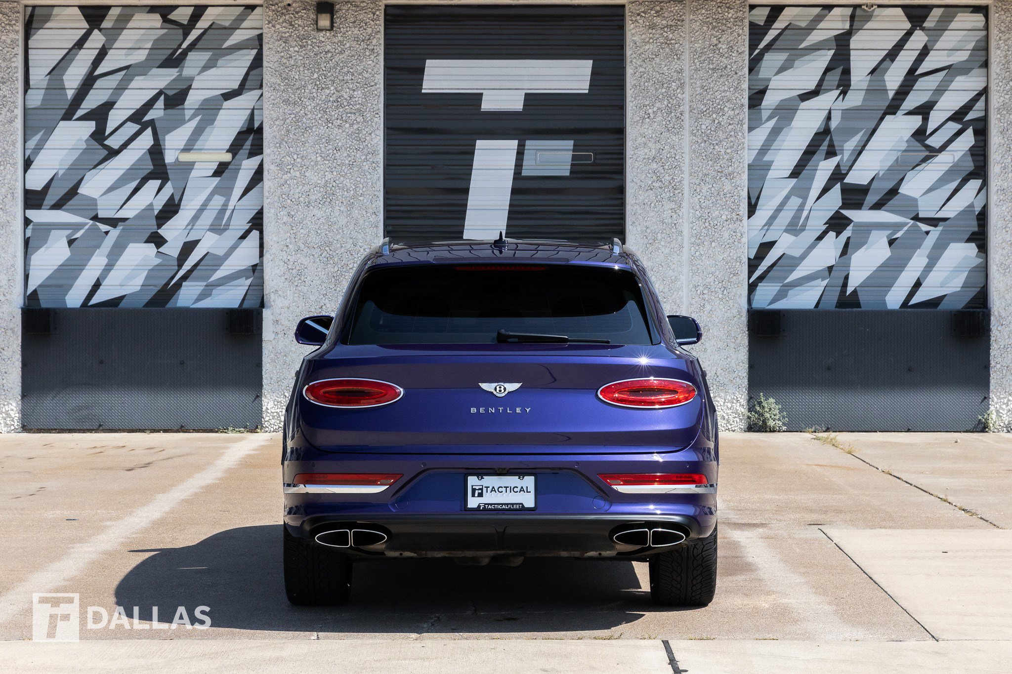 Used 2023 Bentley Bentayga image 14