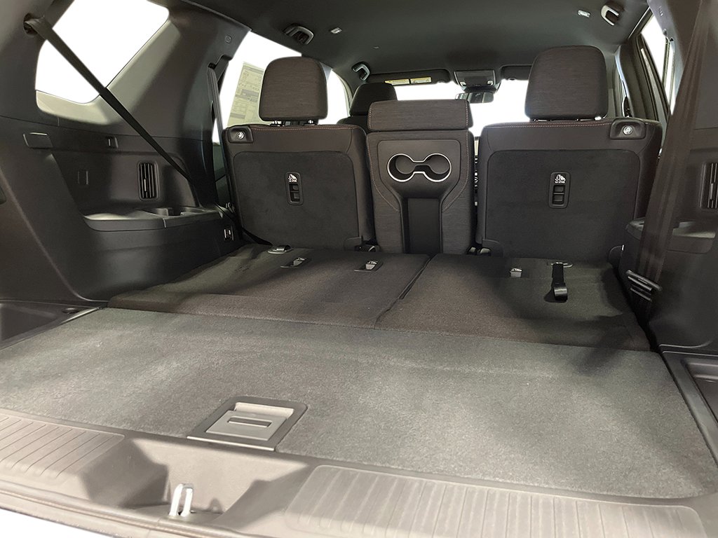 New 2025 Honda Pilot Sport image 27