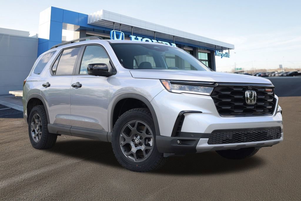 New 2025 Honda Pilot TrailSport