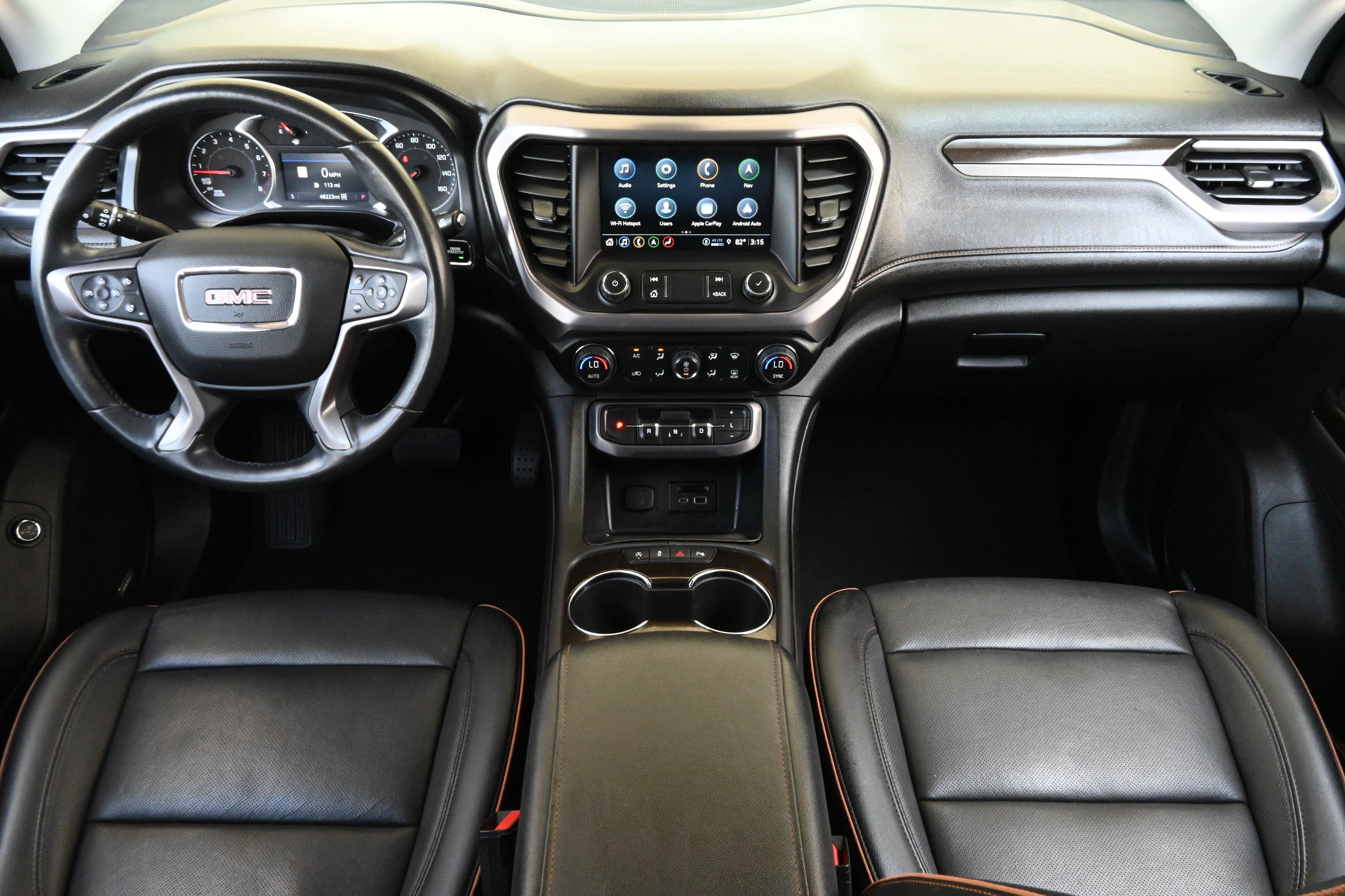 Used 2022 GMC Acadia AT4 w/ Preferred Package AWD/4WD image 15